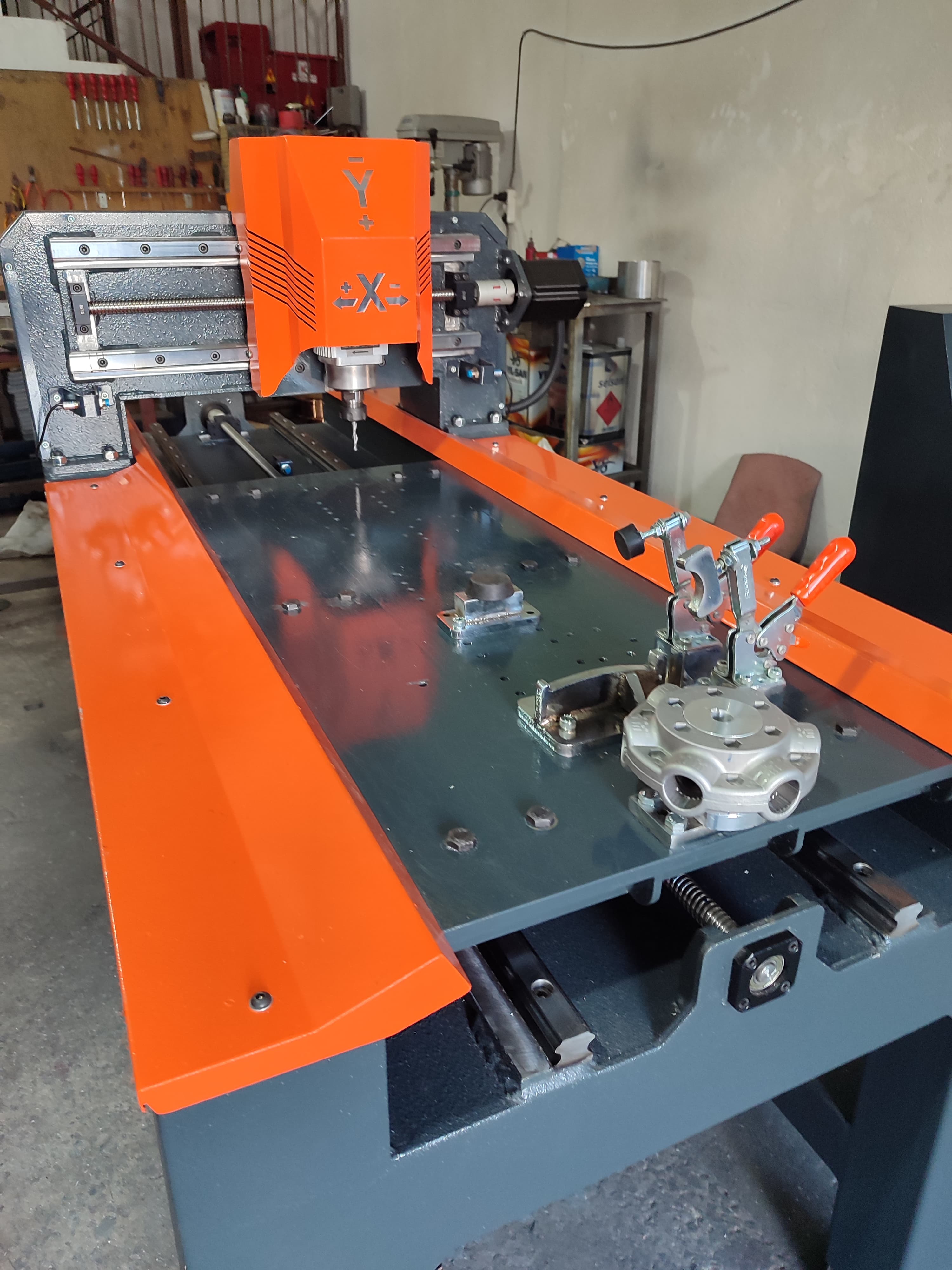 CNC Alüminyum Kanat Kesme Makinesi