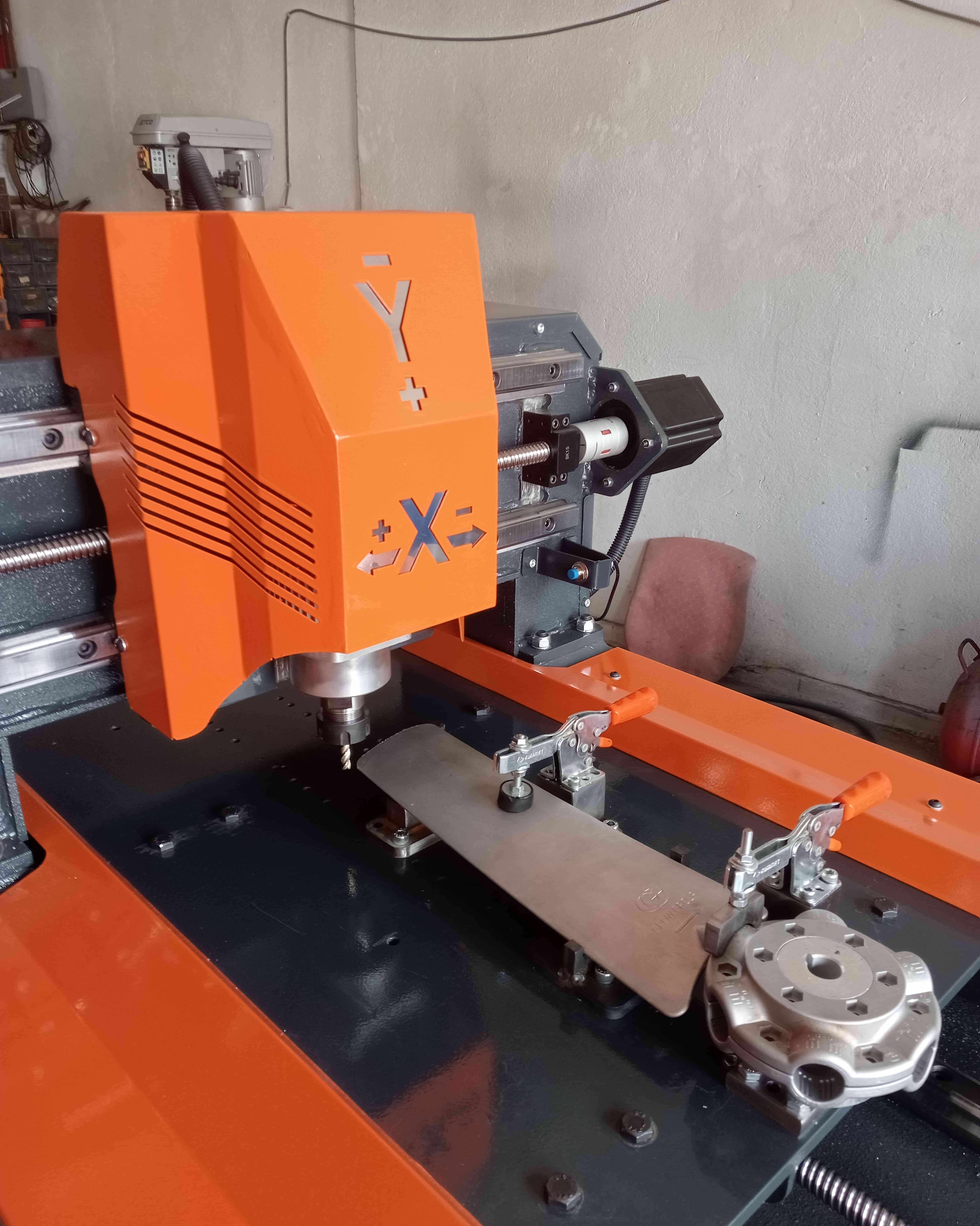 CNC Alüminyum Kanat Kesme Makinesi